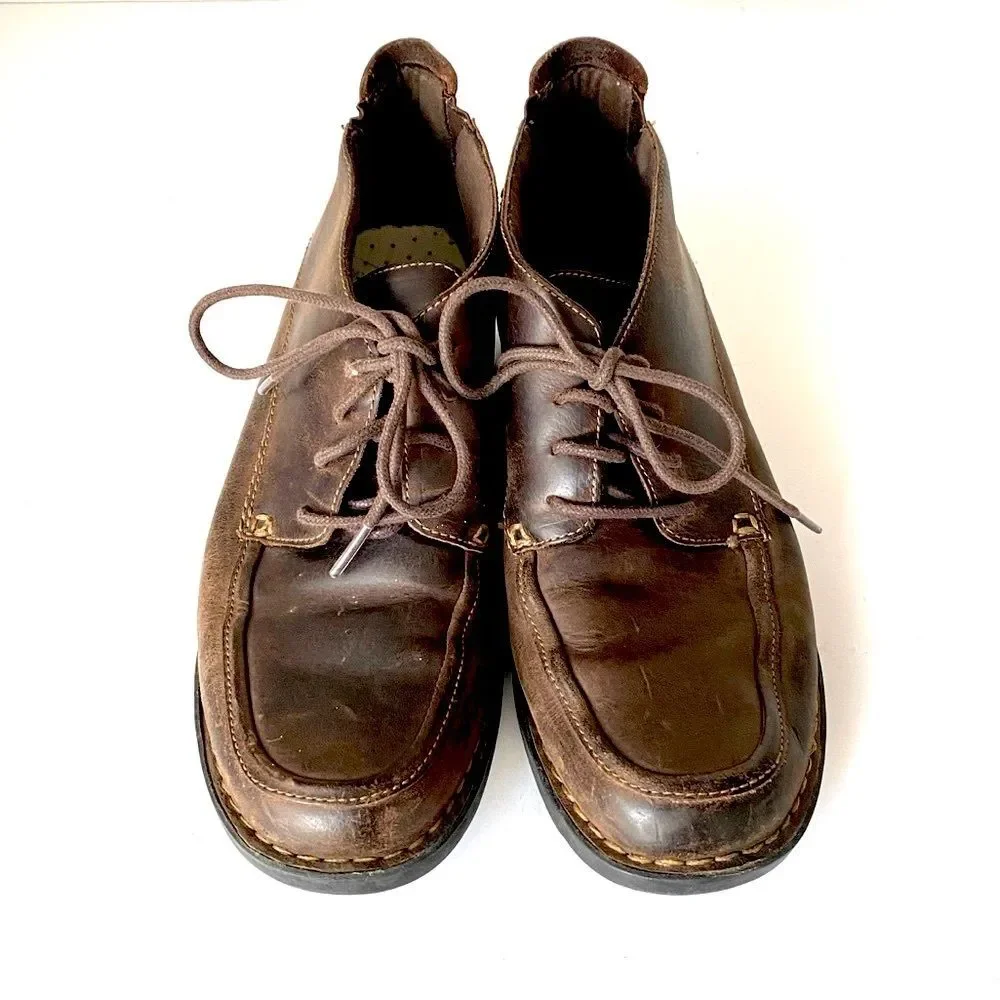Clarks Women's Dark Brown Chukka Boots Sz 10 Cottage Boho